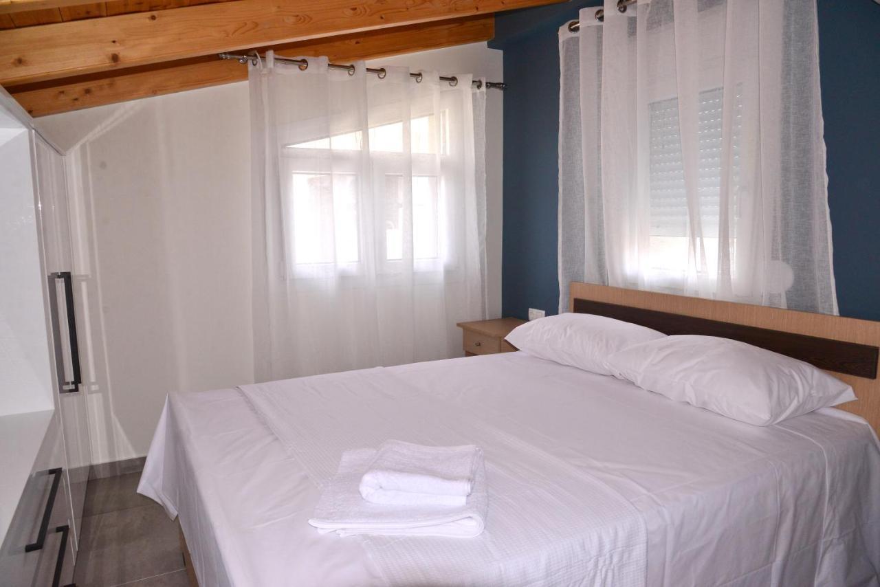 Almeta Suites Chios Town Exterior foto